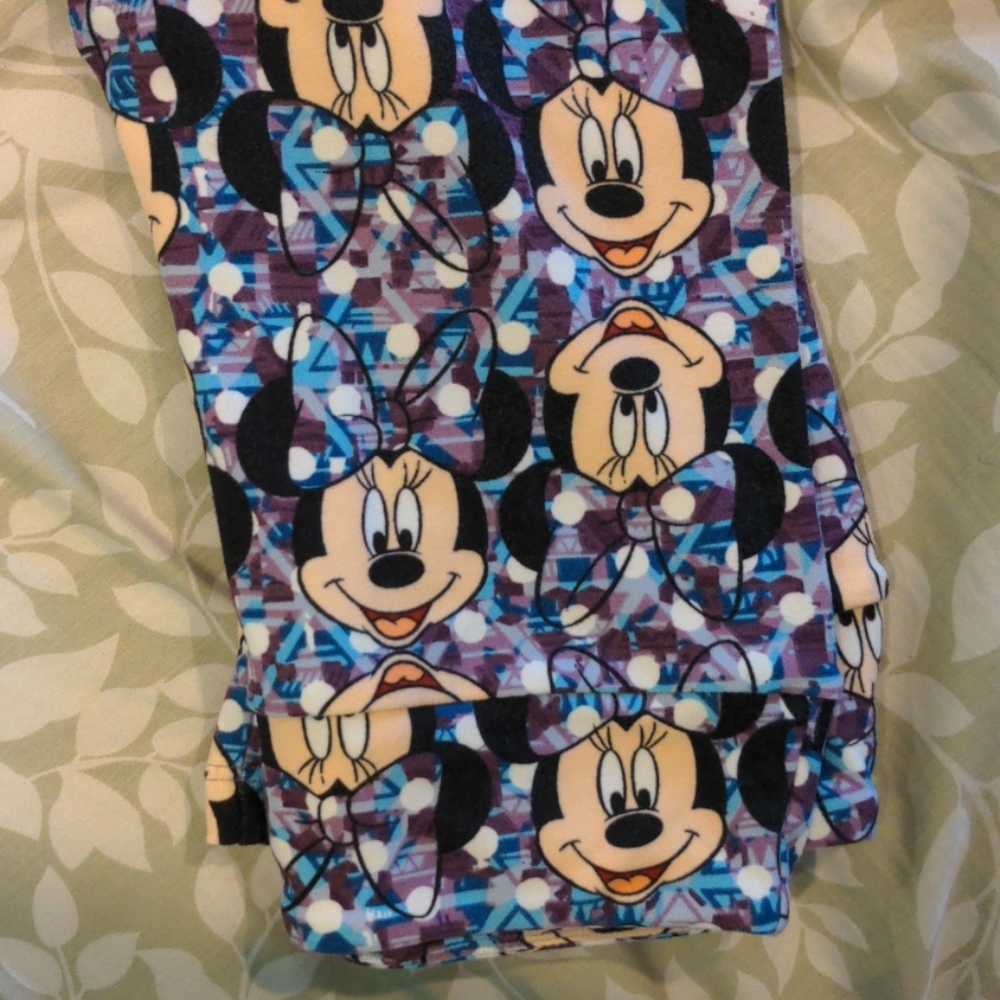 Lularoe leggings minnie mouse
